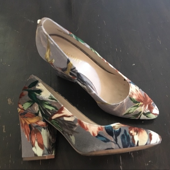 nine west block heel pumps